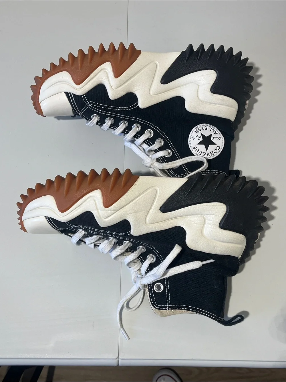 Converse Run Star Motion Black and White High-Top Sneakers - Picture 4 of 14